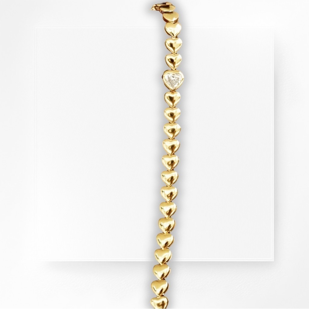 NEW Gold-Plated Heart Shaped Tennis Bracelet w/ Single CZ Heart - 19cm Long - Picture 14 of 16
